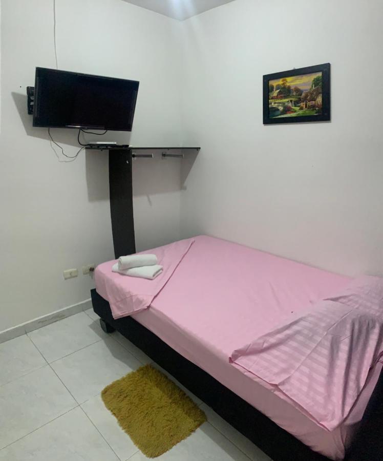 קאלי Hotel42-33 מראה חיצוני תמונה