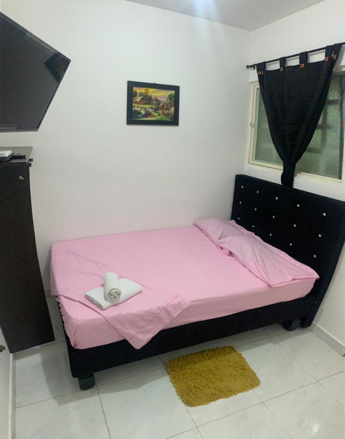 קאלי Hotel42-33 מראה חיצוני תמונה