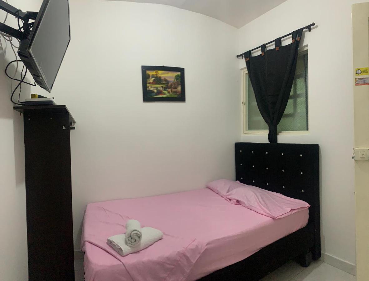 קאלי Hotel42-33 מראה חיצוני תמונה