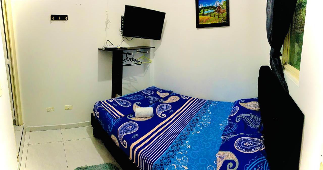 קאלי Hotel42-33 מראה חיצוני תמונה