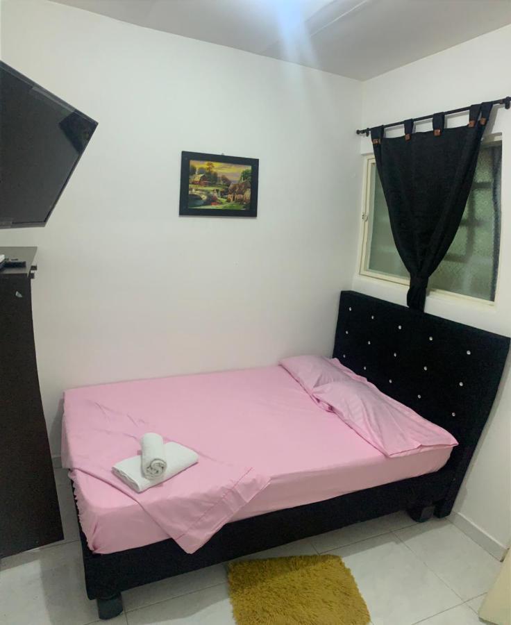 קאלי Hotel42-33 מראה חיצוני תמונה